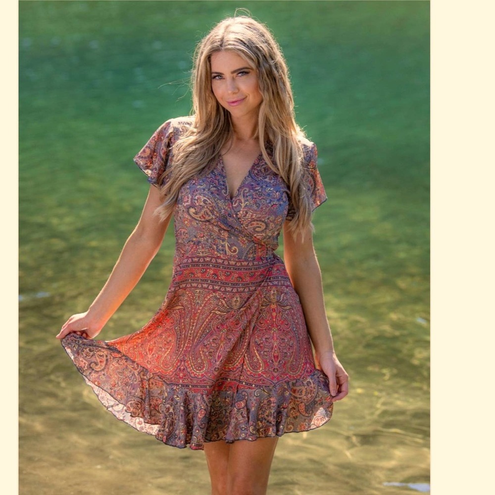 NWT Cienna Vilma Short Wrap Dress - Melon Size Medium